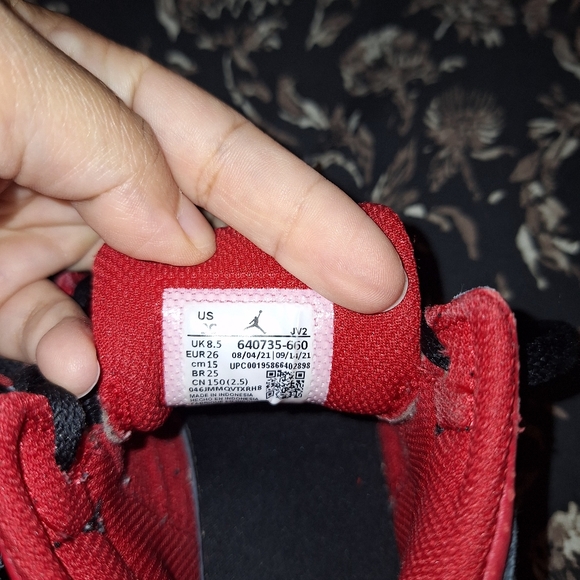 Toddler Jordan 1 mid - Picture 8 of 8